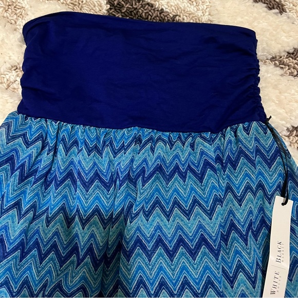 White house black market blue chevron strapless dress. Size XS - Picture 4 of 6